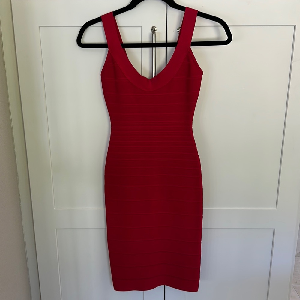 NEW Herve Leger Sydney Red Lipstick Scoop Neck Bandage Dress - Picture 9 of 12